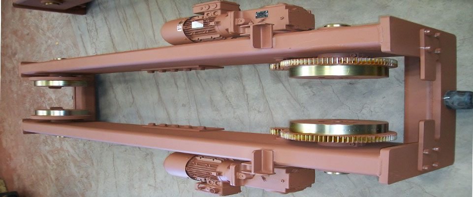 Under Running End Truck