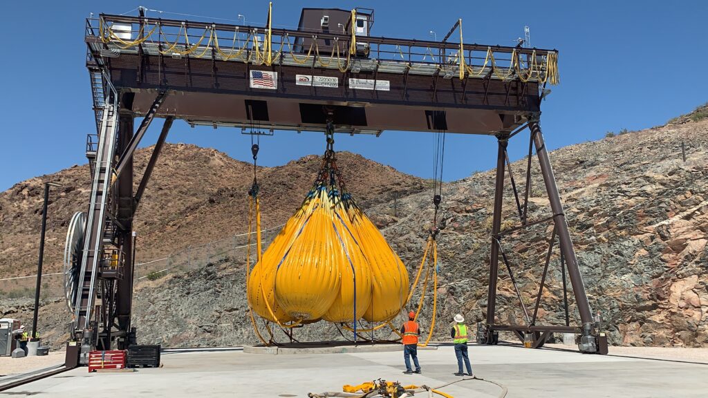 205-Ton Double Leg Gantry